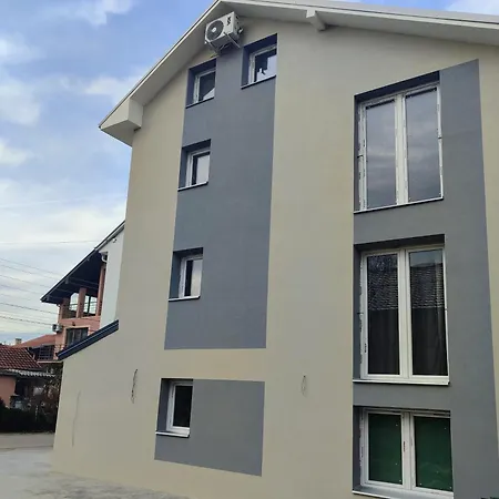 Hub Apartment