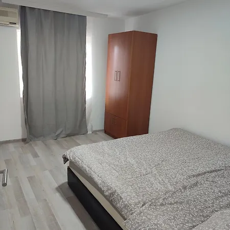 Apartment Hub *