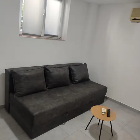 Apartment Hub *